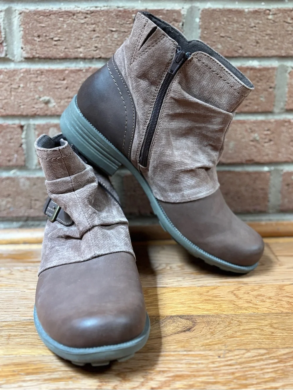 Earth Origins Phoenix Wide ankle boots in Bark — Women's 11W. NEW/NEVER WORN!